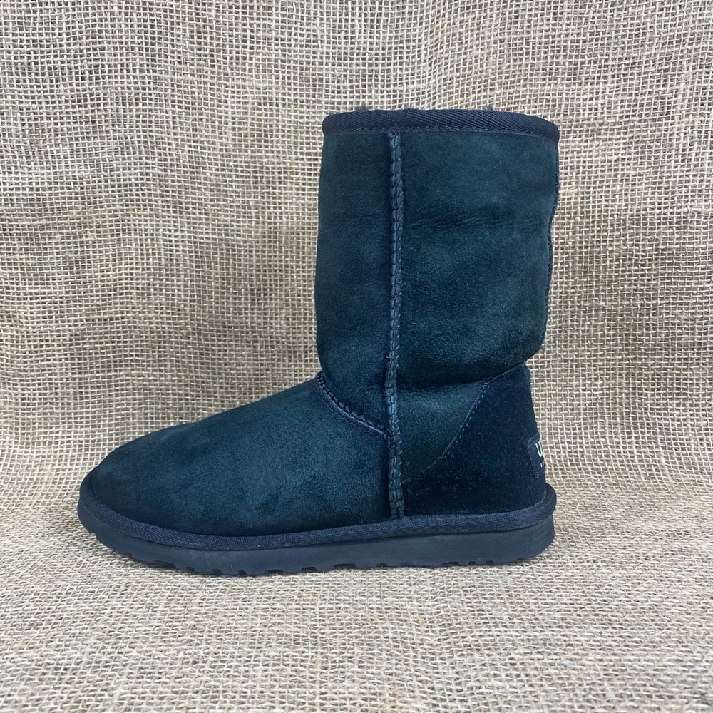 UGG Boots Australia Classic Short Black Suede Fur Lined Women SZ 6 - Picture 4 of 12